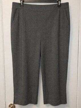 NWT George Plaid Capri Pants Shorts Comfy Stretch Pull On size 2X